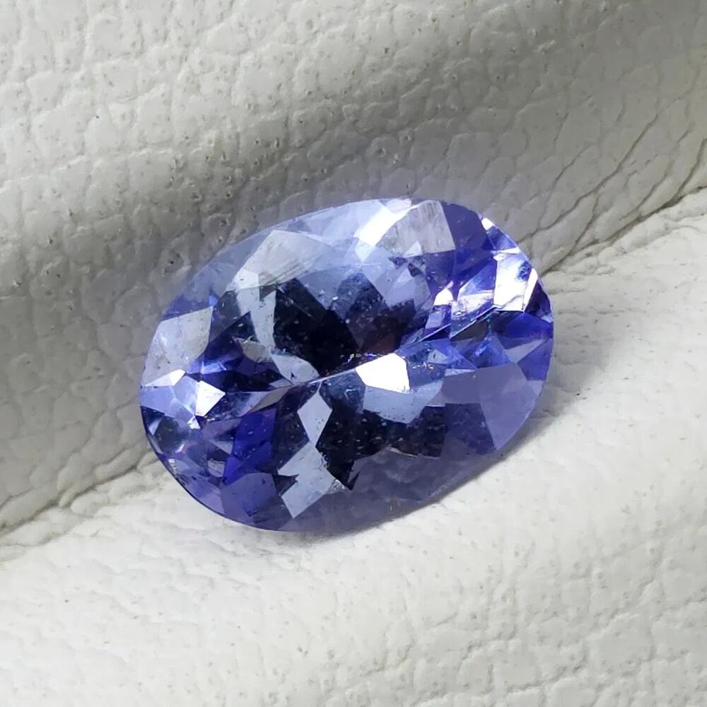 Natural Tanzanite 0.71ct 7x5mm Loose Gemstone Blue Violet
